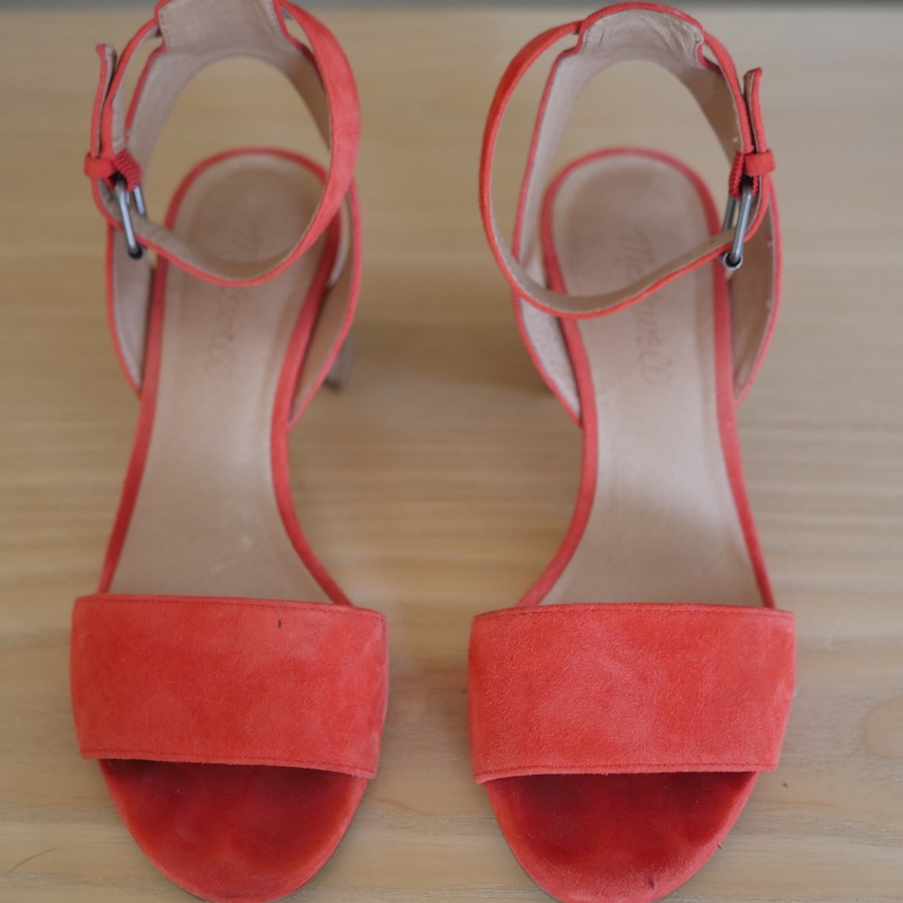 Madewell 6.5 orange red suede chunky heel